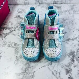 New Gilrs Skechers S Lights Suffle Lite-Let It Sparkle 314019N/BLMT Size 12 .